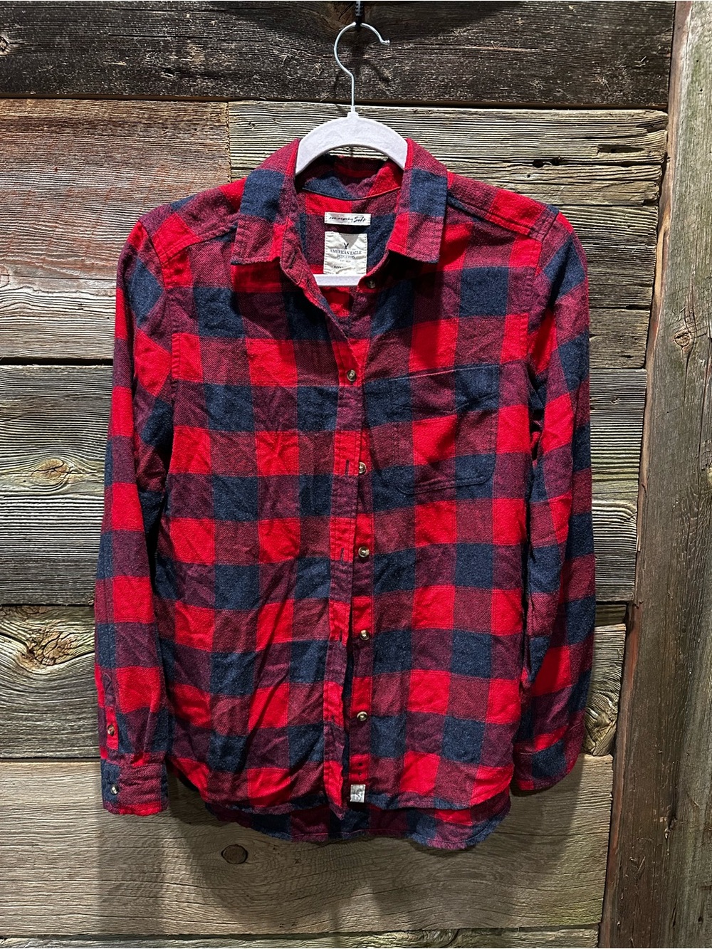 American Eagle Women’s Red & Navy Plaid Boyfriend Flannel Shirt Small